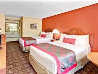 Ramada By Wyndham Baltimore West Eksteriør bilde